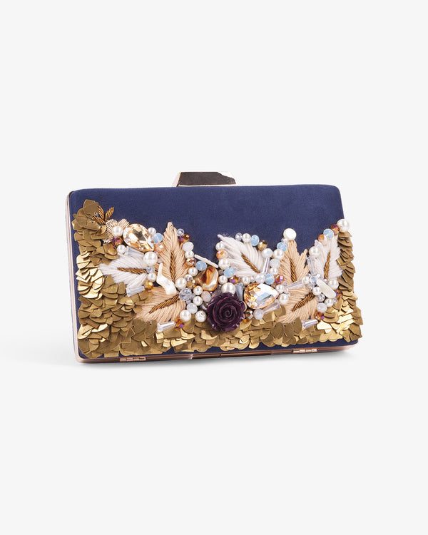 Bestickte Clutch