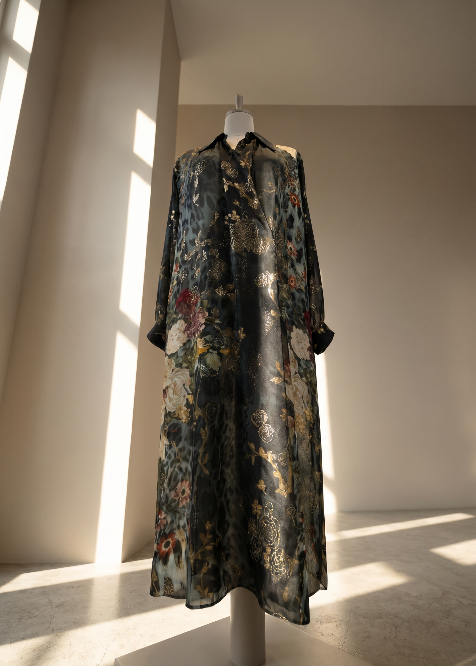 Kleid mit Kragen