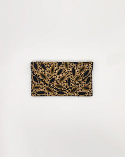 Bestickte Clutch
