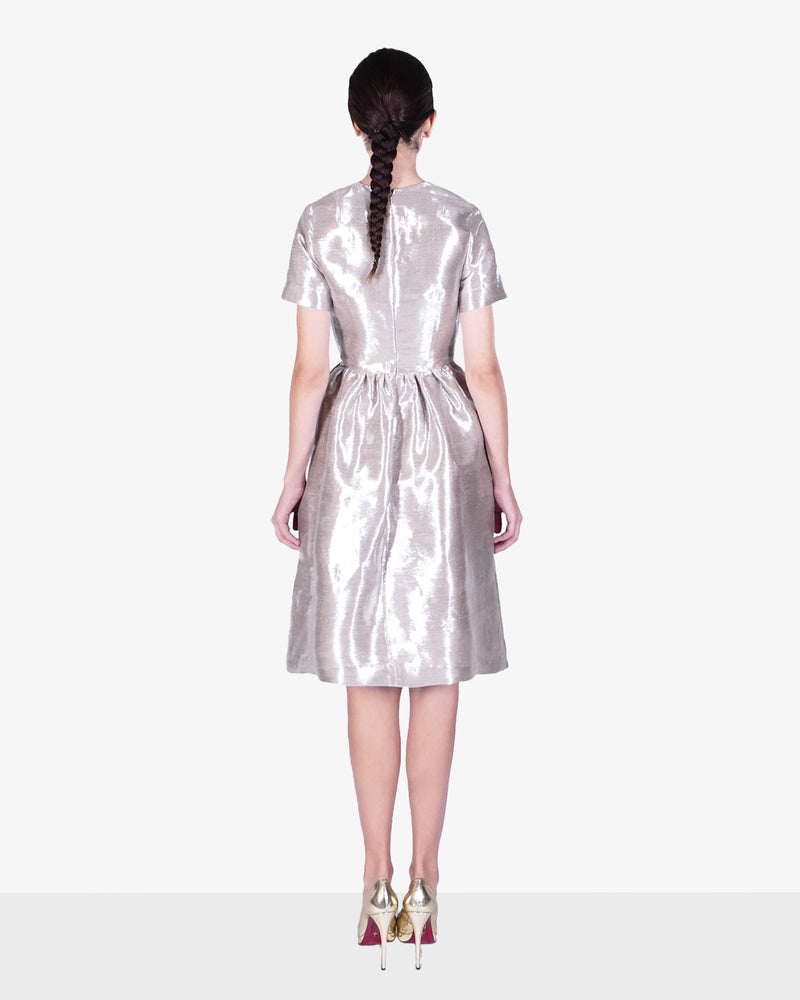 Kleid aus Glanzleinen