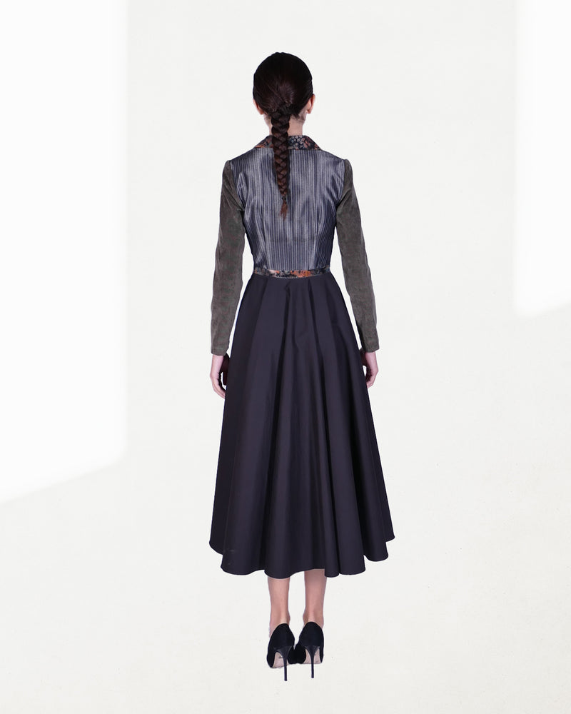 Kleid mit Knopfleiste und Kreisrock